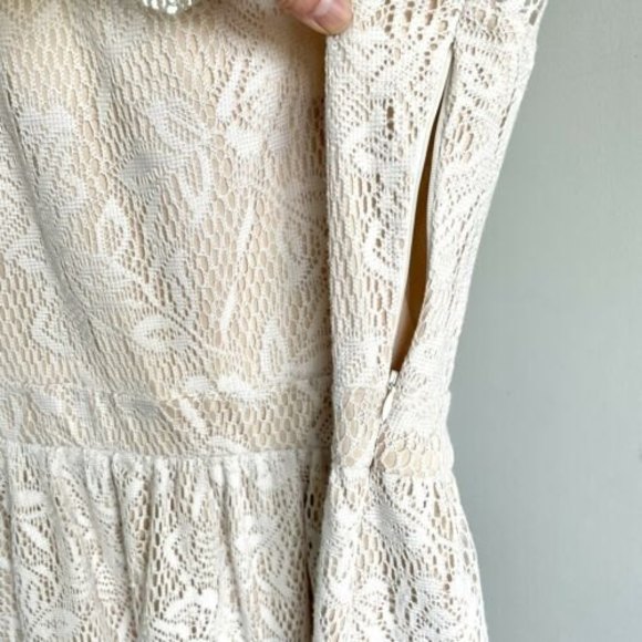 Speechless Women Juniors SZ XL Beige Dress Lace Fit& Flare Stretch - Picture 8 of 11